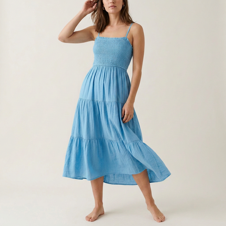 Salbeigrünes Sommerkleid mit Stufenrock