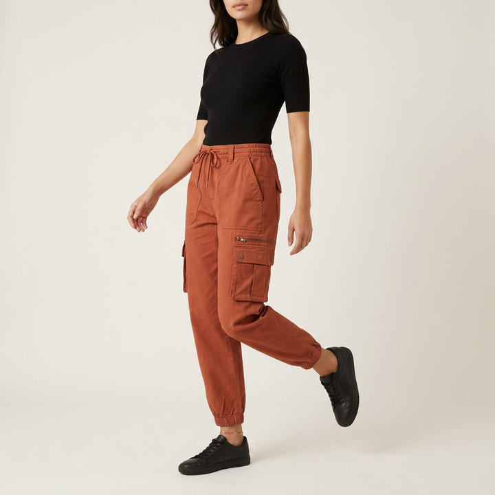 Terrakotta Cargohose im Utility-Stil